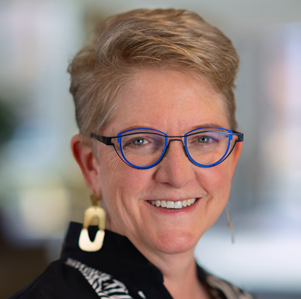 laura-belcher-sq Laura Belcher